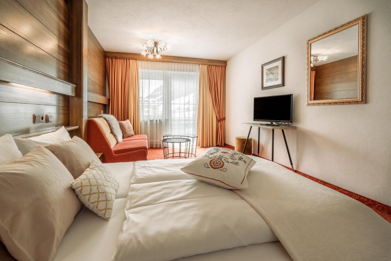 Fortuna Apart Hotel B&B อิสชเกิล ภายนอก รูปภาพ