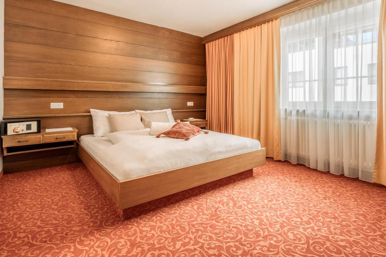 Fortuna Apart Hotel B&B อิสชเกิล ภายนอก รูปภาพ