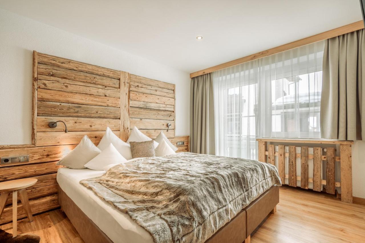 Fortuna Apart Hotel B&B อิสชเกิล ภายนอก รูปภาพ