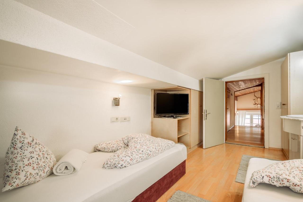 Fortuna Apart Hotel B&B อิสชเกิล ภายนอก รูปภาพ